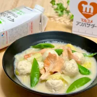 鶏だんごと白菜ととき色ヒラタケの米糀ミルクスープ煮|あゆさん