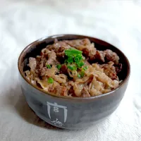 飛騨牛で焼肉丼|かっちゃん杉さん