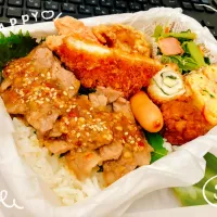 本日の日替わり弁当🍱

①牛カルビ焼肉
②鶏唐揚げ
③クリームコロッケ
④ポキポキ ウィンナー
⑤ささみ大葉チーズロールカツ
⑥ミートボール串
⑦いつもの厚焼きたまご
⑧母ちゃんの小松菜炒め
⑨ご飯のお供  焼きたらこ