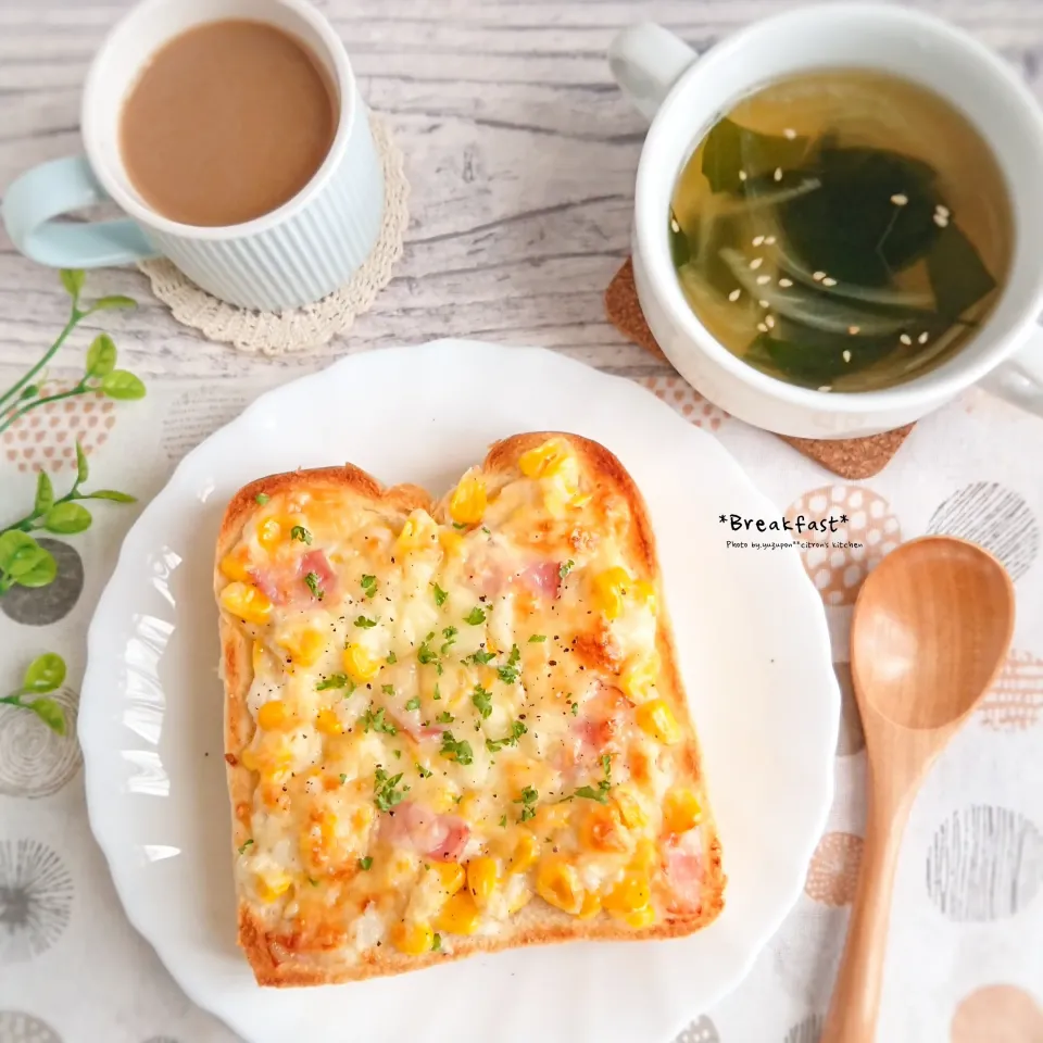 Milalyで作る朝食✾
コーンマヨトースト&スープ|ゆずぽんさん
