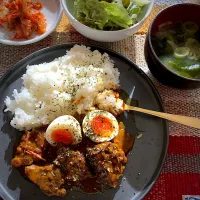 SBさんの赤缶カレー粉でビーフカレー😊| Tina Tomoko😋さん