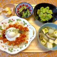 🍴𓈒𓂂𓏸鶏ひき肉とミックス豆のドライカレー|あみかさん