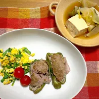 ピーマン肉詰め🫑、ニラ玉🥚、豆腐大根生姜のさっと煮🫚|1614さん