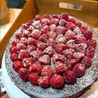 Triple Chocolate Raspberry Cheesecake|Alyssa Anayaさん