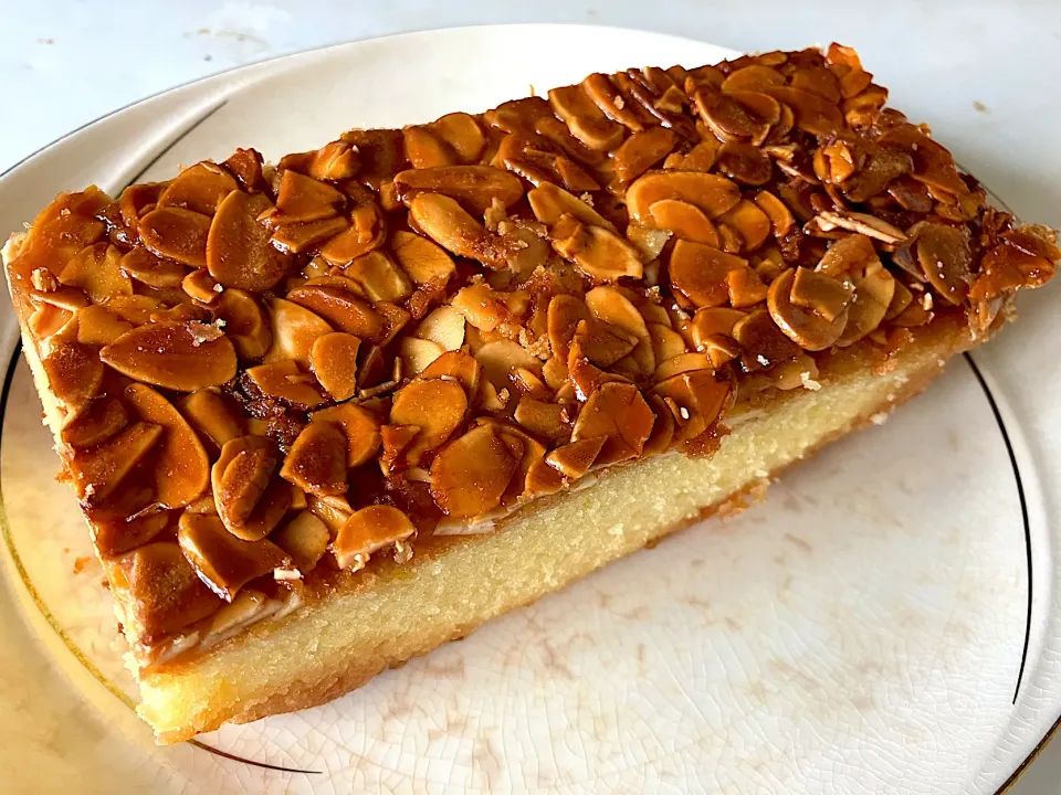 フロランタンケーキ|シャークさん
