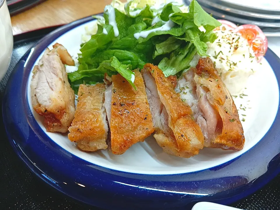 グリルチキンのランチプレート|喫茶店TOPさん