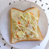 お湯だけでマッシュポテトでポテトサラダトースト|jun(・x・)さん