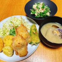 フライ(はす、ピーマン)
じゃがいもと豚の串揚げ
無限ピーマン
お味噌汁はアサリにしました|naoさん