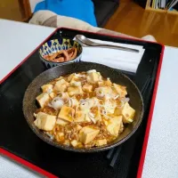 マーボー丼　肉だく大盛り。|ariyo4200さん