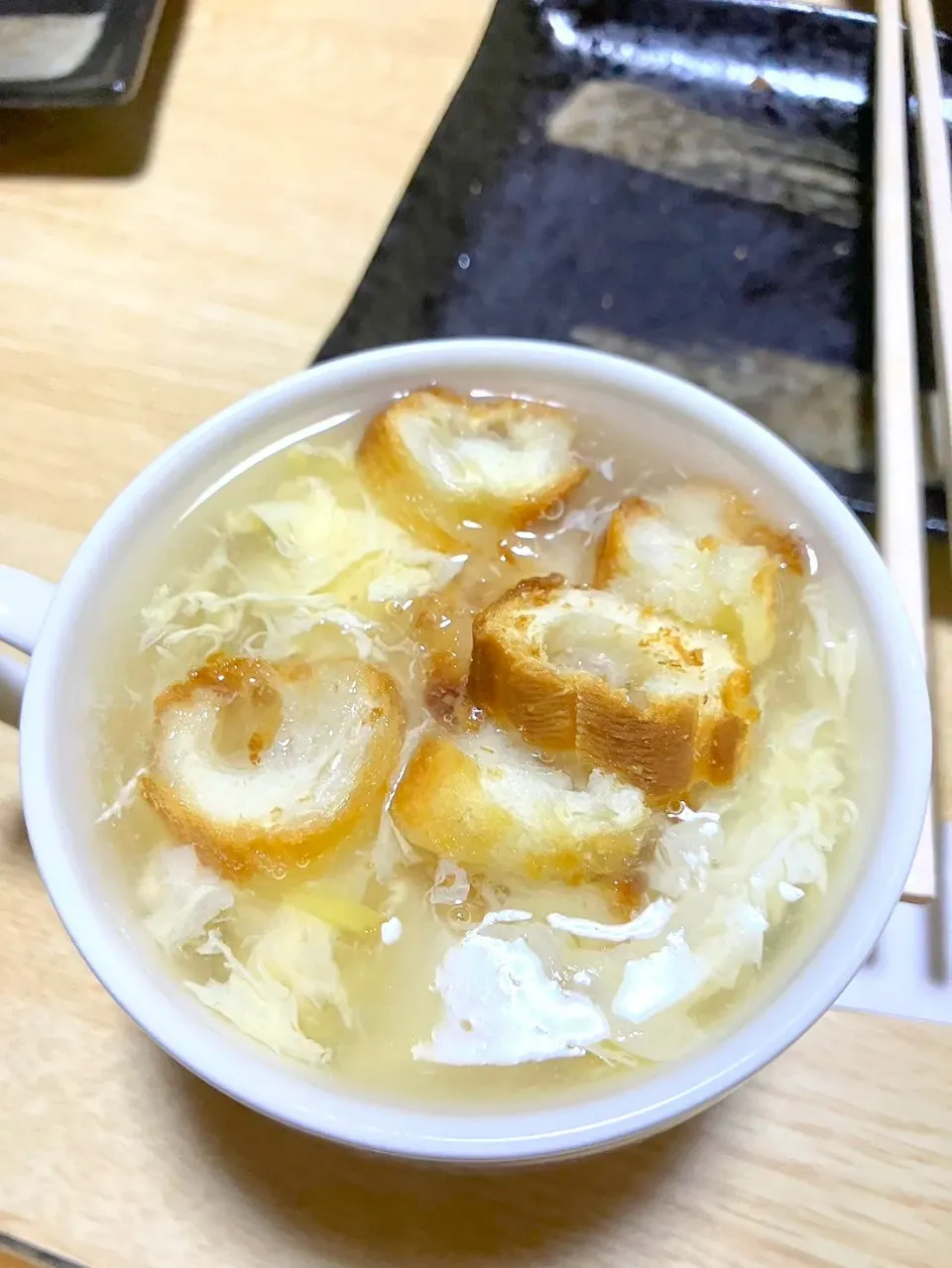 豆腐と卵の中華スープ油条載せ|どふらいんさん