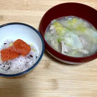 お鍋と明太子ご飯🍚🍲！|るんさん