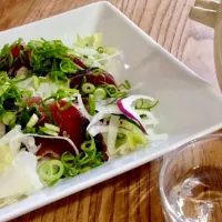 ドレッシングで「鰹のサラダ仕立て」🐟
常備菜を添えて 晩酌スタート💦|ばくあんしゃさん