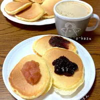 夫作 ホットケーキで朝ごはん|o-kazuさん