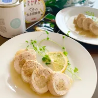 ギリシャ料理🇬🇷レモンソース仕立てのチキンロール🍋|あやめもちもちさん