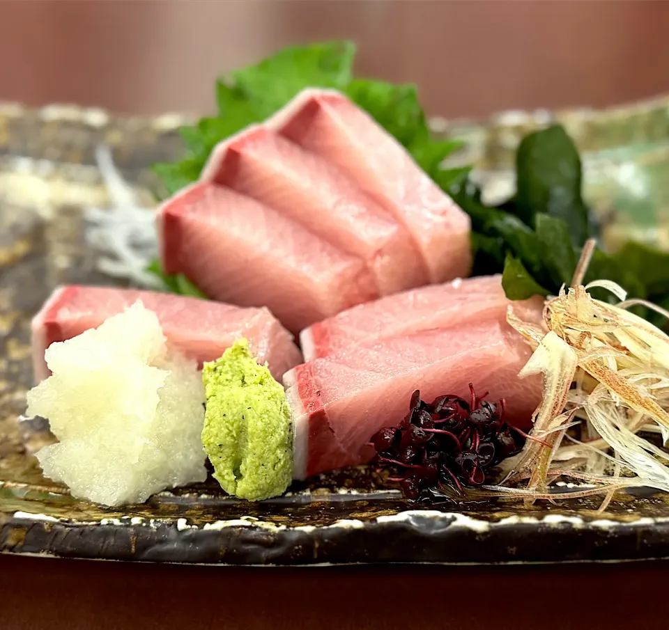 鰤のお造り|流線形さん