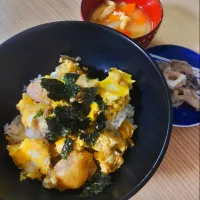 親子丼、大根と油揚げのお味噌汁|ちゃいさん