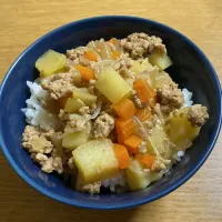 肉じゃが丼|ここなりさん