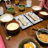 太刀魚の塩焼き、玉子焼き、ちぢみほうれん草の胡麻和え|タロッカ主夫見習いさん