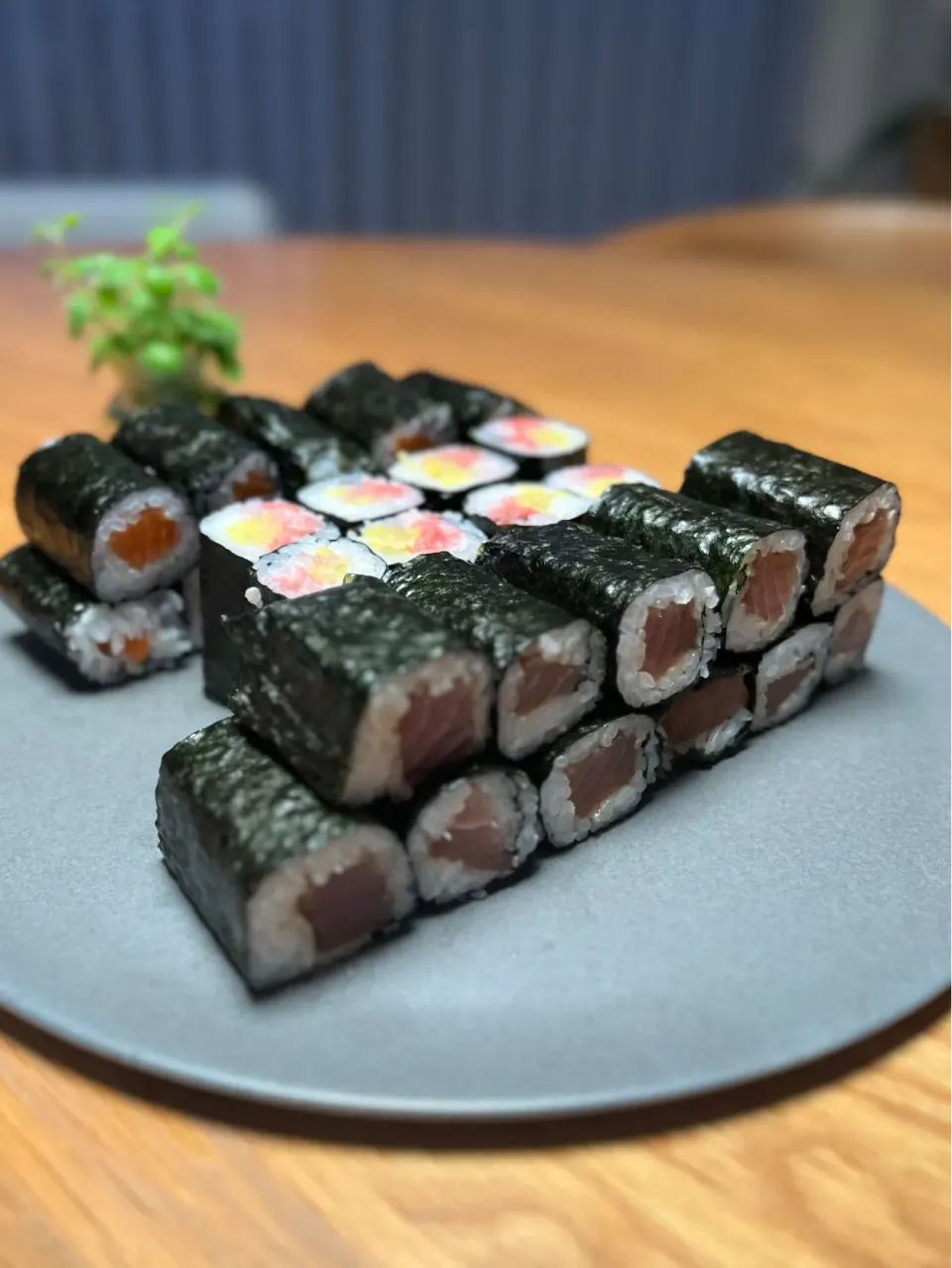 1/18の夕食　海苔巻いろいろ|yoneさん