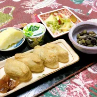 grandmaの晩ごはん☆ 今夜は大寒やからやないけど…
お稲荷さんを、ちょっと食べたくなって|kaoriさん