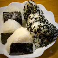 夫のおにぎり🍙弁当|もえさん