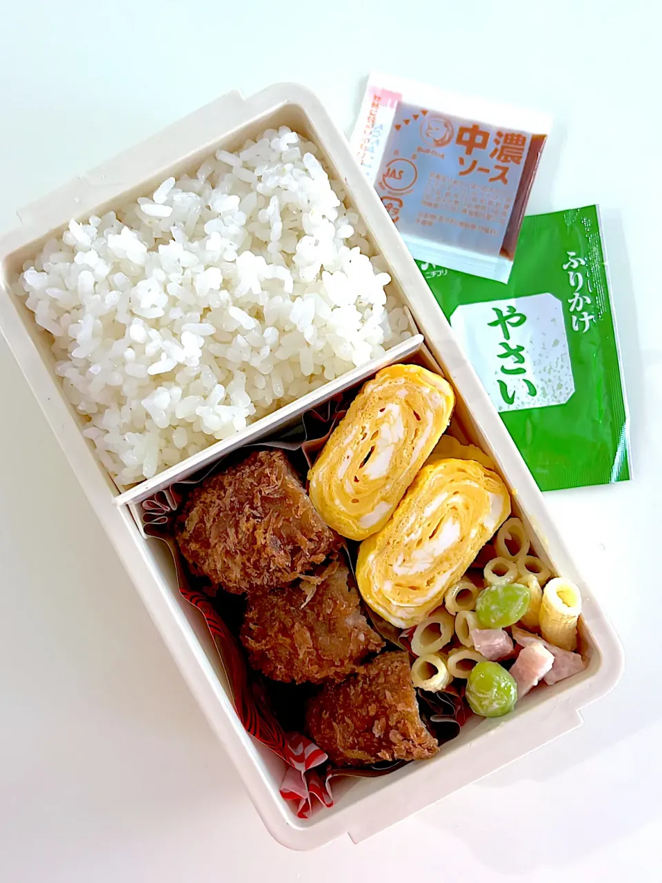 メンチカツ弁当！|ikumonさん