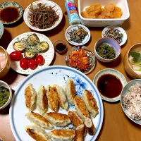 餃子🥟タネが余って竹輪に詰めてみた…|さくたえさん