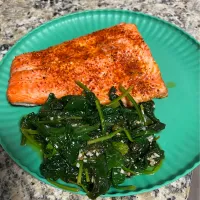 Steelhead trout and fresh spinach|ReallyRosieさん