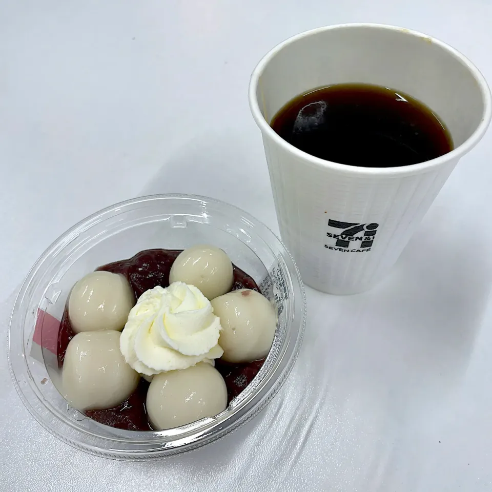 白玉クリームぜんざい
ホットコーヒー|T. Wonderさん