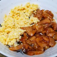 パパ盛付け👨照焼きチキン丼|ぱんだのままんさん