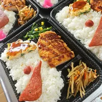 とんかつ大盛り弁当|景子さん