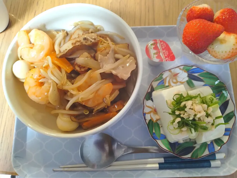 皿うどん　たぬき冷奴|さゆさん