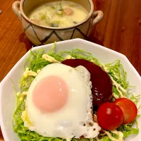 ロコモコ丼　クリームシチュー|とゆあさん