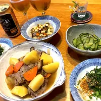 肉じゃが　胡瓜とジャコの柚子酢和え　大豆の五目煮　温奴（大葉・小葱・胡麻・生姜）| じゅんさんさん