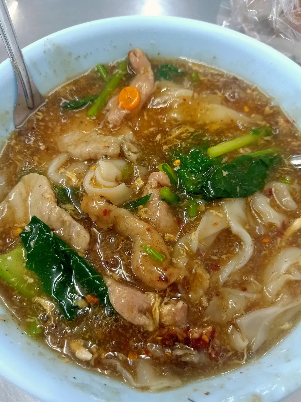 Stir-fried Rice Noodle w/ Pork Gravy aka Rad Naa Moo (ราดหน้าหมู)|An'leeさん