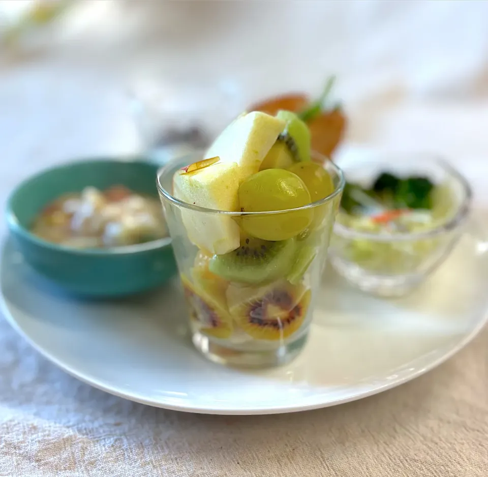 朝ごはんのフルーツ|かっちゃん杉さん