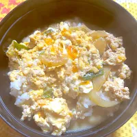 鶏ミンチで親子丼|4jinoanataさん