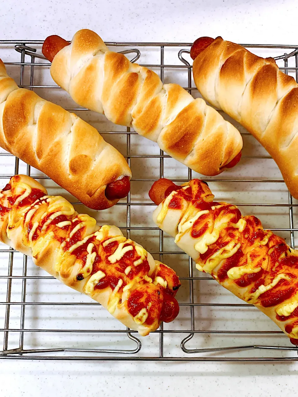 手作り♡ロングウィンナーパン。|mari♡（もも(*´∀｀*)♪）さん