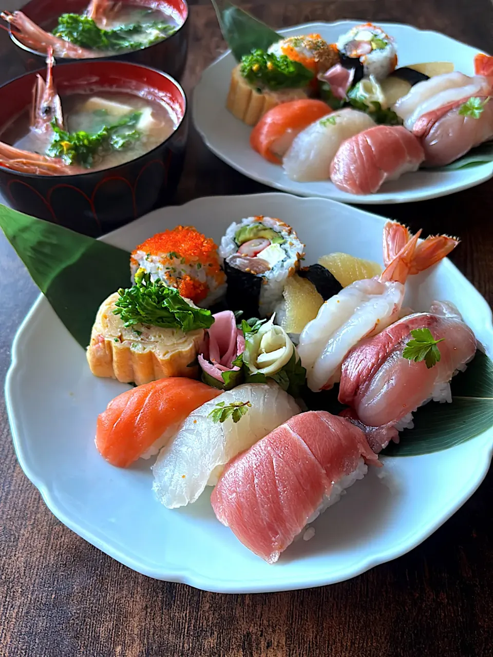 握り寿司 ~海老の頭の味噌汁付き|とんちんさん