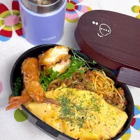 オムパスタ弁当