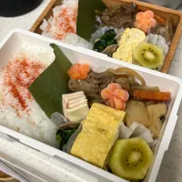 肉じゃが弁当| たんぽぽさん