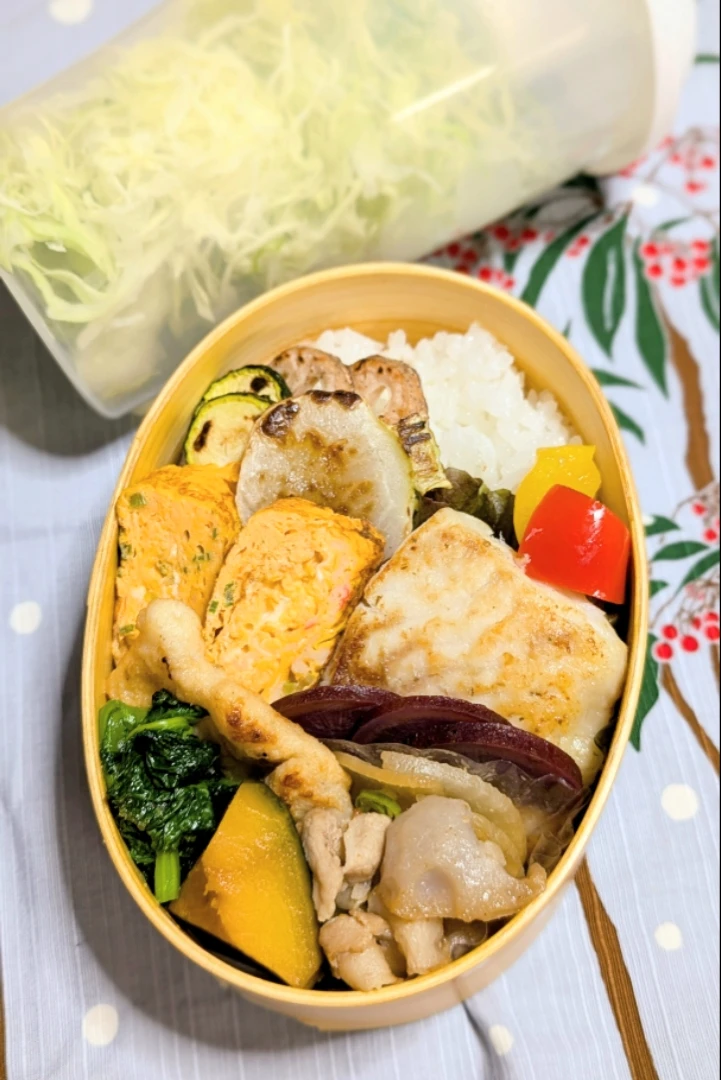 本日のお弁当〜平目のムニエル弁当|f.1125beさん