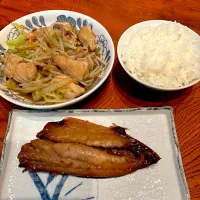 オイスター炒め、鯵の干物😋|すかラインさん