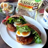 大豆ミート豆腐ハンバーガー🍔 ~大豆粉入りピタパン🥙|とんちんさん