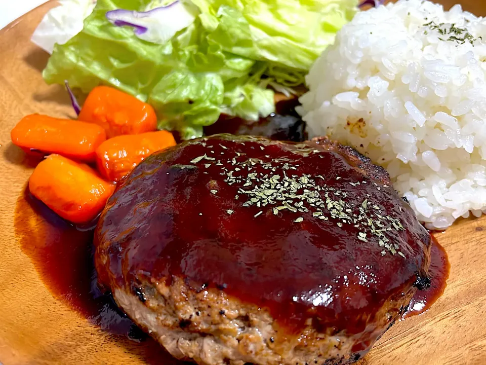 ハンバーーーーグ|ねるさん