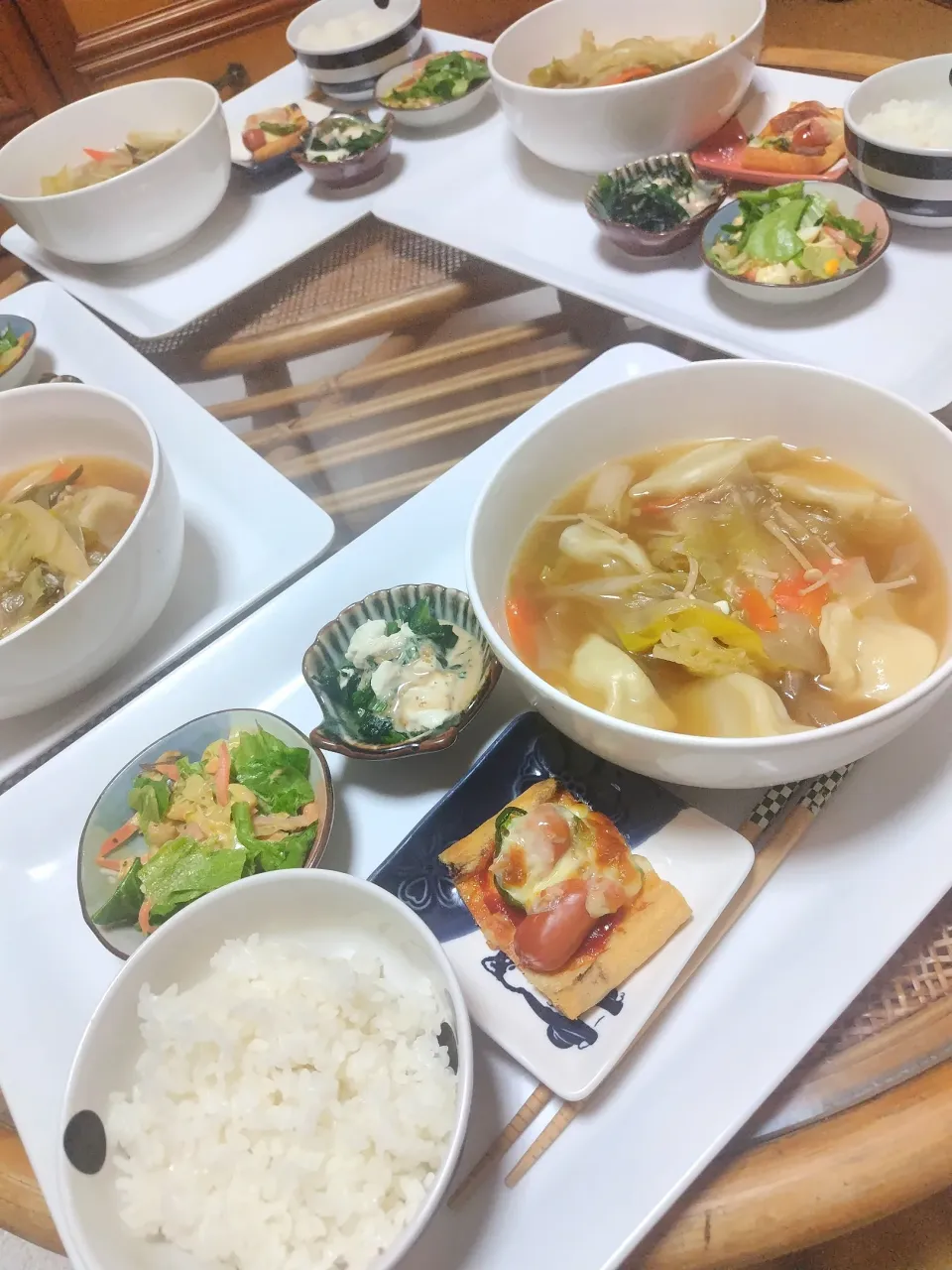 水餃子スープ定食です✨m.rafuさんのスープ少し真似てみました😊|rikako♪。.:＊さん
