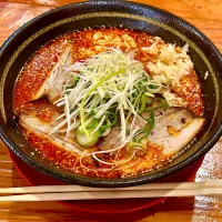 ピリ辛胡麻味噌ラーメン🍜| にゃあ（芸名）さん