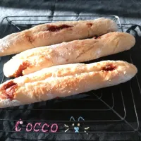 朝日が似合うシリーズ・カラメルタブレットを入れて焼いてみたバターフィセル✨|cocco+さん