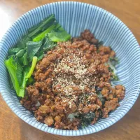 台湾風そぼろ丼|しちゃむさん