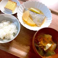 鯖の味噌煮のお夕飯🌛for kids|みーぬさん